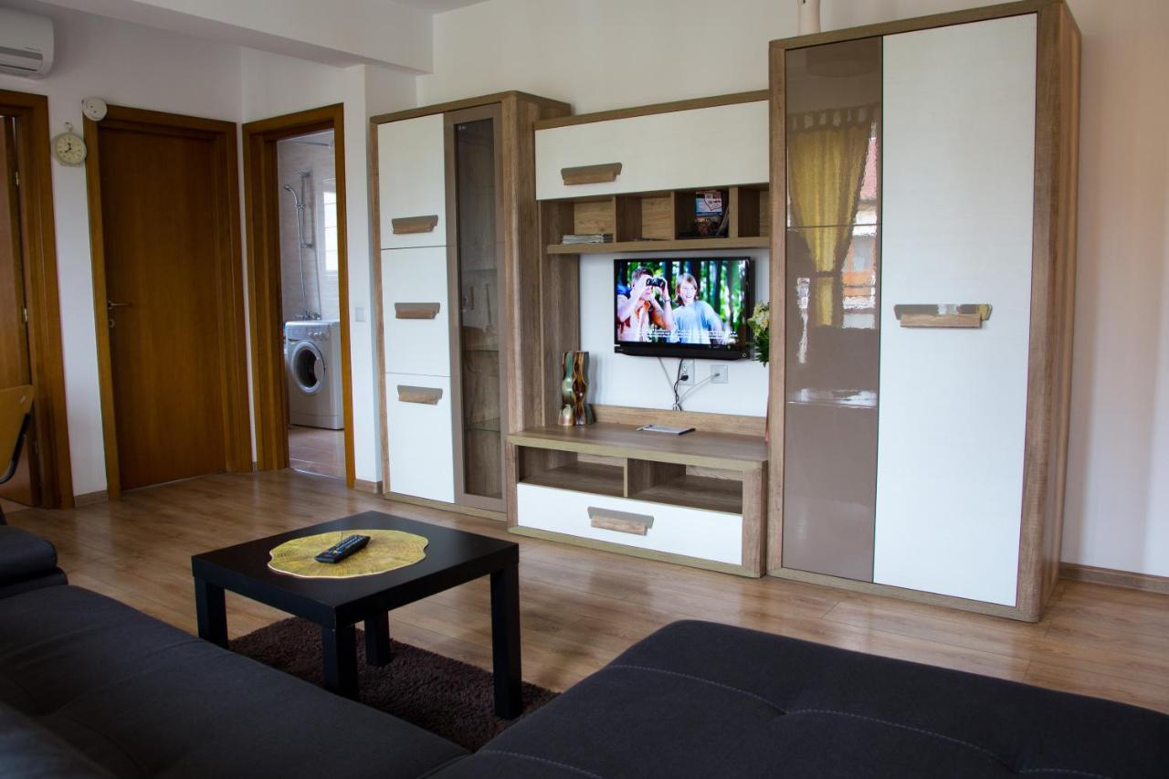 Casa Georgi Coresi Brasov Apartment Exterior photo
